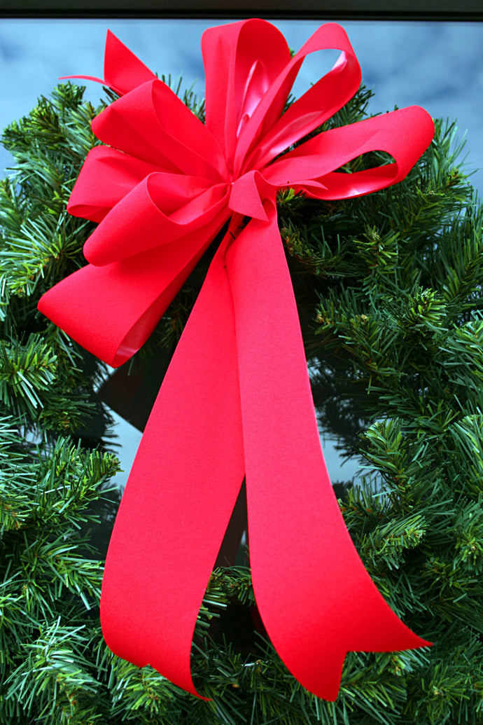 Festive Tips for Holiday Door Decor