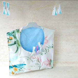 Make this fun hanging bag to small small items in your room or to give as a gift