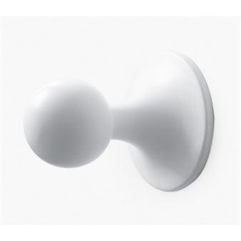 Chess coat hanger Pond